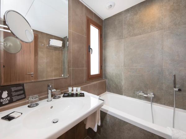 Be Live Experience Marrakech Palmeraie - All Inclusive : photo 5 de la chambre chambre en duplex (2 adultes)