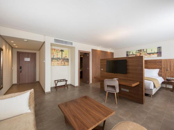 Be Live Experience Marrakech Palmeraie - All Inclusive : photo 6 de la chambre suite (2 adultes)