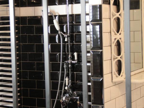 l'Atelier de Saint-Just : photo 2 de la chambre studio avec vue sur jardin