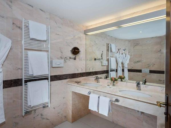 Villa Orselina - Small Luxury Hotel : photo 3 de la chambre chambre double deluxe - vue sur lac