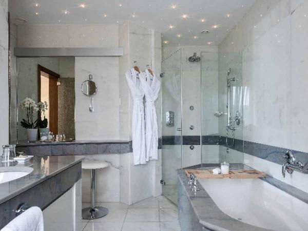 Villa Orselina - Small Luxury Hotel : photo 4 de la chambre suite panorama avec vue sur lac