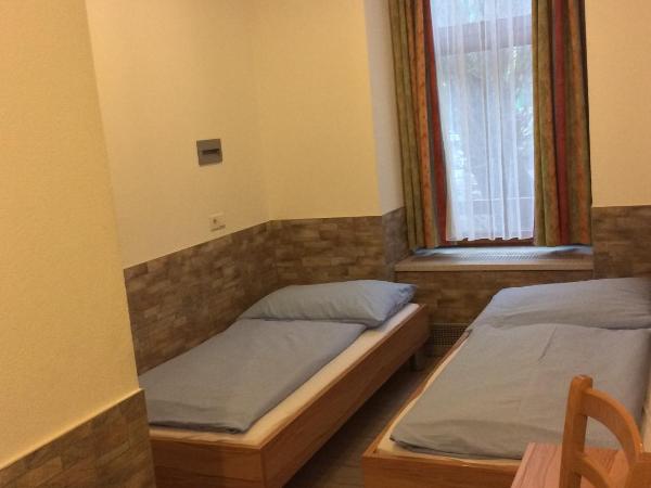 Hotel Pribitzer : photo 4 de la chambre chambre lits jumeaux avec douche