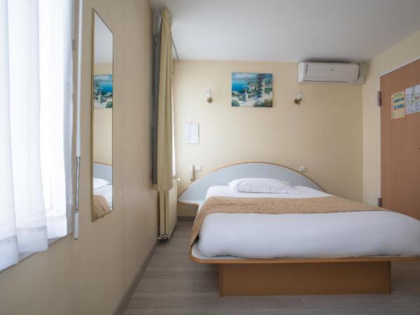 Hotel De Rosny : photo 2 de la chambre chambre double