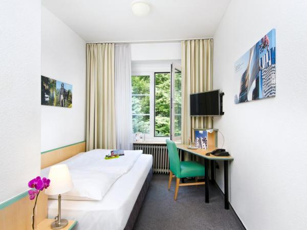 Hotel am Hofgarten : photo 1 de la chambre chambre simple