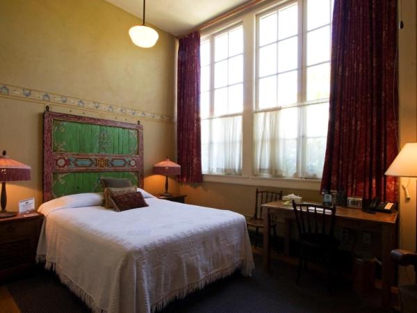 McMenamins Kennedy School : photo 5 de la chambre chambre lit queen-size