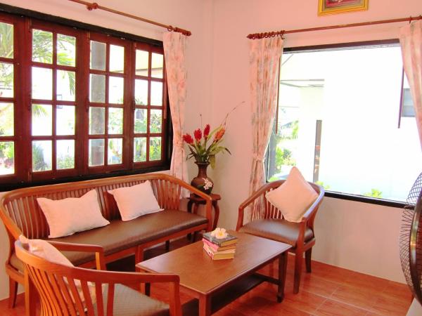 Lanta IL Mare Beach Resort : photo 6 de la chambre suite familiale