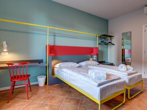 MEININGER Milano Garibaldi : photo 3 de la chambre chambre lits jumeaux