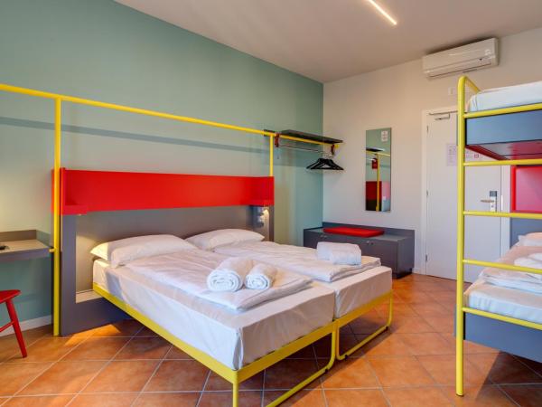 MEININGER Milano Garibaldi : photo 3 de la chambre chambre quadruple
