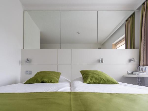 Hotel Expo : photo 1 de la chambre chambre lits jumeaux standard