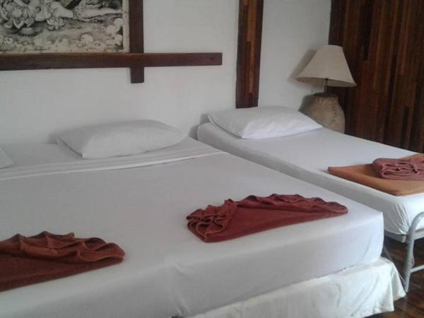 Tropical Garden Bungalow : photo 4 de la chambre chambre triple avec balcon