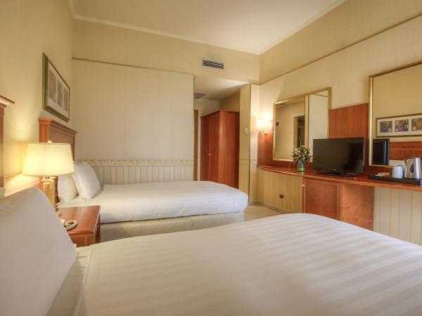 Hotel Imperiale Rimini & SPA : photo 2 de la chambre chambre lits jumeaux supérieure avec balcon