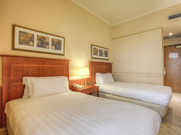 Hotel Imperiale Rimini & SPA : photo 3 de la chambre chambre lits jumeaux supérieure avec balcon