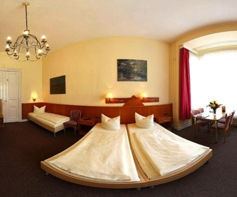 Hotel Vivaldi Berlin am Kurfürstendamm : photo 9 de la chambre chambre triple (3 adultes)