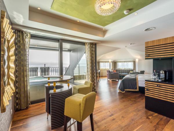 Art Deco Hotel Montana Luzern : photo 6 de la chambre suite spa penthouse signature - vue sur lac