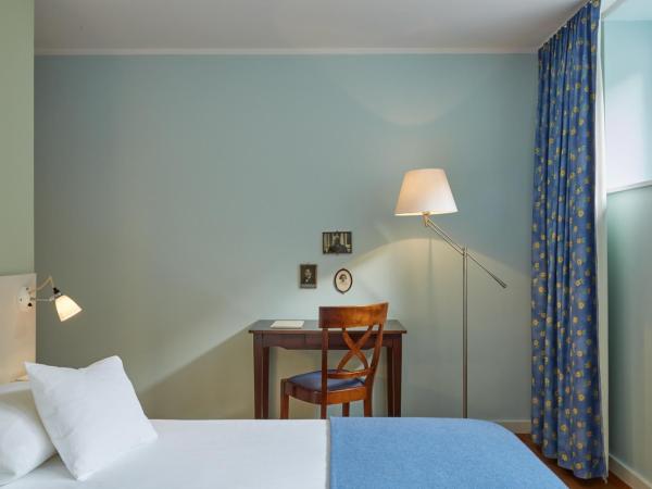 hotel brasserie au violon : photo 4 de la chambre chambre lits jumeaux Économique
