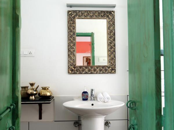 Little Garden Guest House : photo 7 de la chambre chambre deluxe