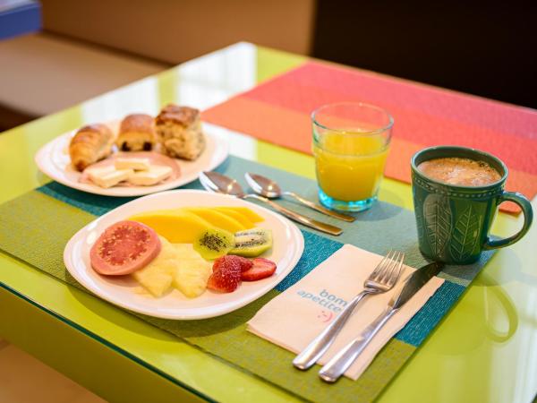 ibis Styles Curitiba Centro Civico : photo 4 de la chambre chambre lits jumeaux standard