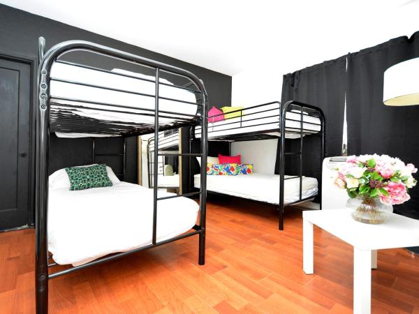 South Beach Rooms and Hostel : photo 6 de la chambre lit dans dortoir mixte de 6 lits