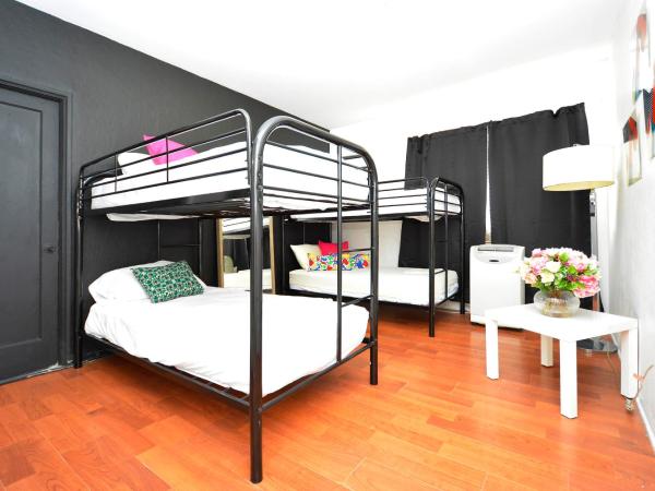 South Beach Rooms and Hostel : photo 4 de la chambre lit dans dortoir mixte de 4 lits