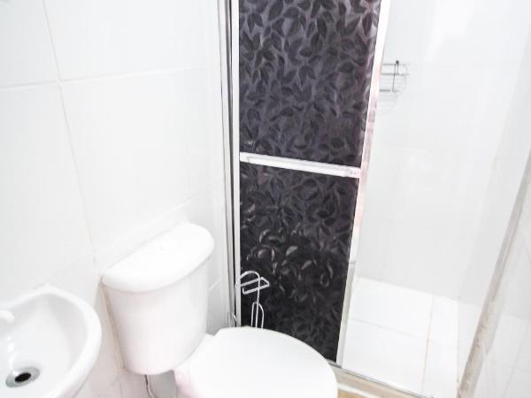 Baixo Copa Guest House : photo 10 de la chambre chambre double ou lits jumeaux de luxe avec salle de bains privative