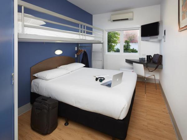 ibis Budget Perth Airport : photo 4 de la chambre chambre triple standard