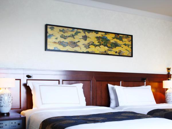 Hotel Chinzanso Tokyo : photo 6 de la chambre chambre lits jumeaux supérieure avec accès au spa - vue sur ville