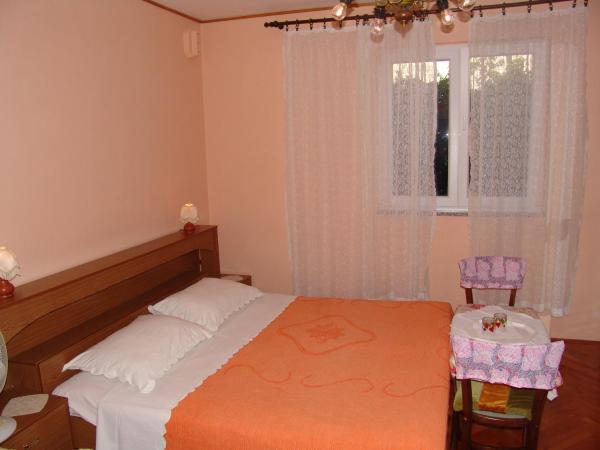 Sobe Bozica : photo 3 de la chambre chambre double avec salle de bains privative