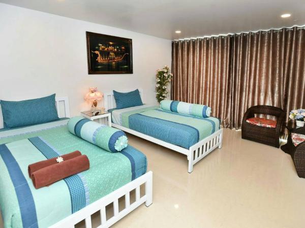 Parvena Hotel Sathorn : photo 4 de la chambre chambre lits jumeaux deluxe