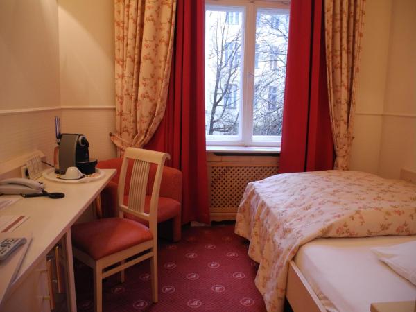Hotel Augusta Am Kurfürstendamm : photo 1 de la chambre chambre simple supérieure