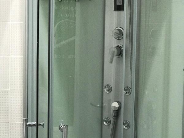 B&b Next Stop Napoli : photo 9 de la chambre chambre double