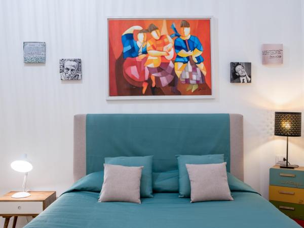 Napoliamo Guest House : photo 3 de la chambre chambre quadruple