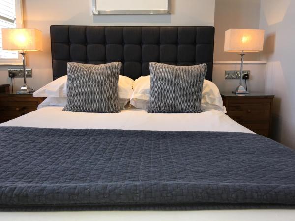 A Room With A View : photo 3 de la chambre petite chambre lit king-size - vue sur mer