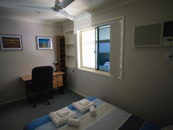 Mount Gravatt Guesthouse : photo 2 de la chambre chambre double avec salle de bains commune
