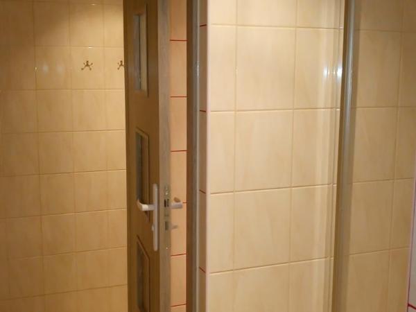 Hostel Bazar : photo 4 de la chambre dortoir mixte de 8 lits 