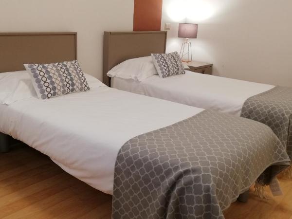 Villa Albina : photo 1 de la chambre chambre lits jumeaux