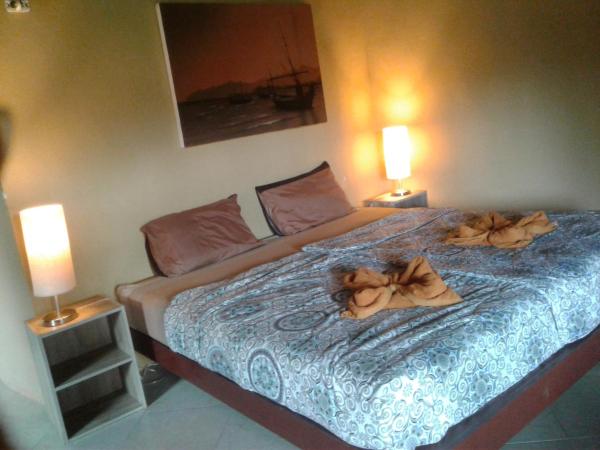 RELAX ECO Life Center - Khao lak : photo 3 de la chambre chambre quadruple standard