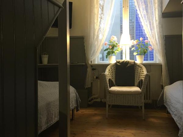 Hotell Kungsängstorg : photo 2 de la chambre chambre triple avec salle de bains privative