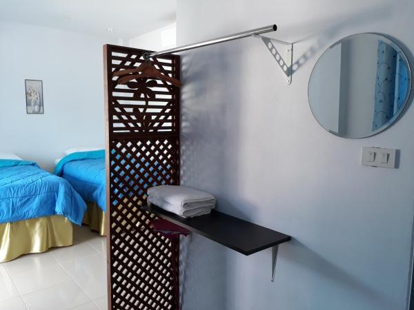 Baan Sri Lanta Sand : photo 4 de la chambre chambre lits jumeaux avec salle de bains