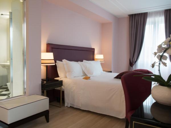 Turin Palace Hotel : photo 3 de la chambre chambre double deluxe avec terrasse