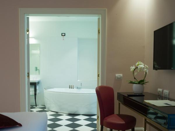 Turin Palace Hotel : photo 2 de la chambre chambre lit queen-size deluxe