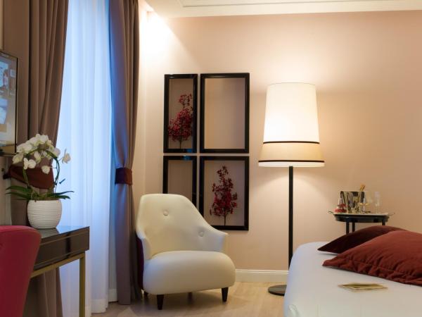 Turin Palace Hotel : photo 3 de la chambre chambre lit queen-size deluxe