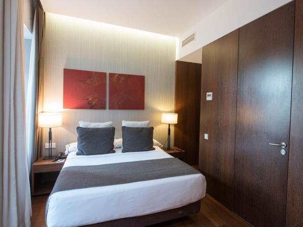 Hotel Carris Porto Ribeira : photo 4 de la chambre chambre double ou lits jumeaux basique