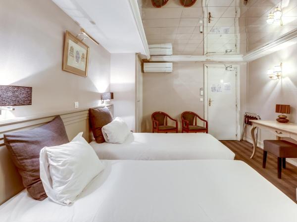 Hotel Opera Maintenon : photo 4 de la chambre chambre triple avec 3 lits simples