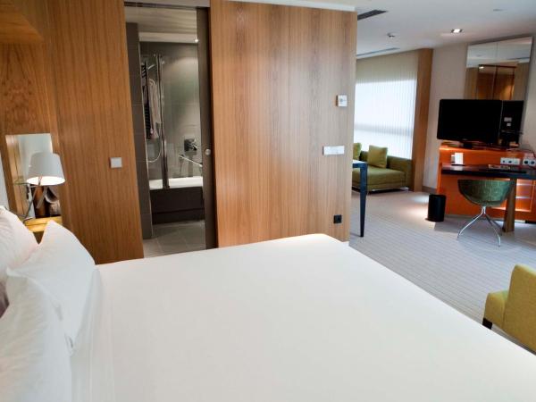 Hotel Alfonso : photo 1 de la chambre chambre double ou lits jumeaux avec coin salon