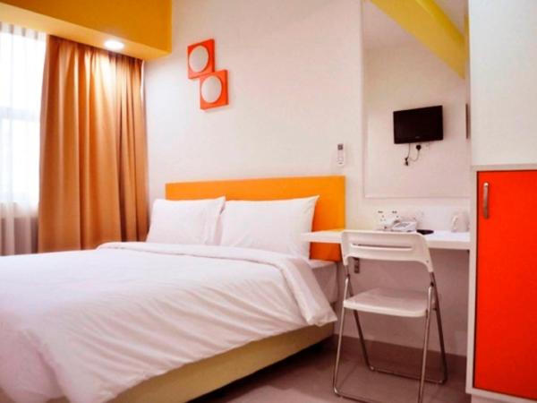 YY318 Hotel Bukit Bintang : photo 5 de la chambre chambre standard lit queen-size