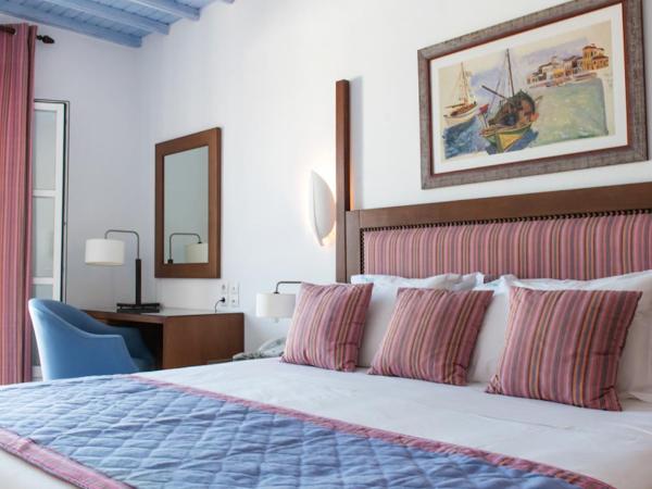 Poseidon Hotel Suites : photo 3 de la chambre chambre deluxe double ou lits jumeaux
