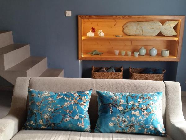 La Gourgasse Vieille : photo 3 de la chambre studio avec terrasse