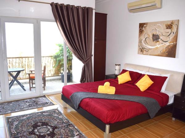 Lana Villa : photo 5 de la chambre chambre double avec balcon - vue sur mer