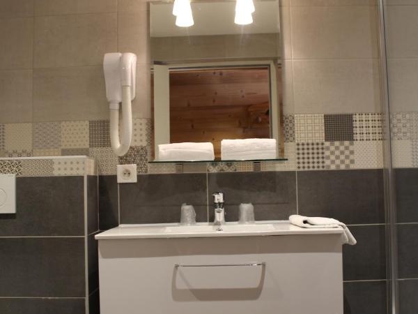 Hotel le Sherpa : photo 4 de la chambre chambre double ou lits jumeaux avec balcon