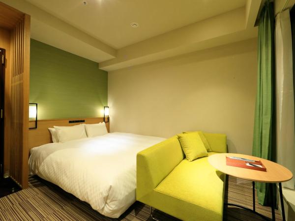 THE SINGULARI HOTEL & SKYSPA at UNIVERSAL STUDIOS JAPAN : photo 3 de la chambre suite lit king-size de luxe avec baignoire spa - non-fumeurs